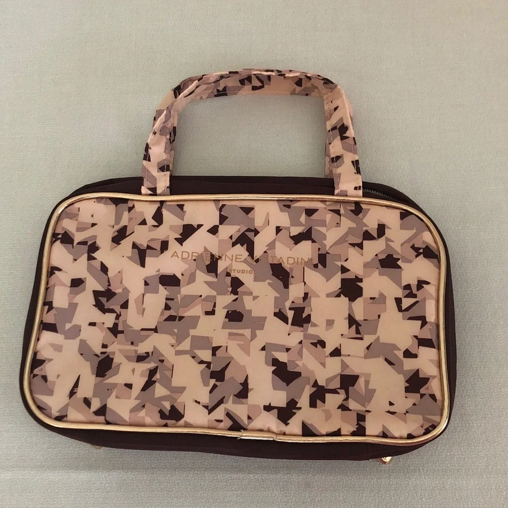Adrienne Vittadini Cosmetic Bag